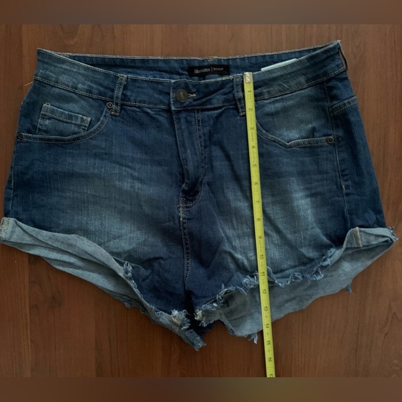 BLUENOTES Women’s Torn Jean Shorts Blue Size 34W - Picture 5 of 6